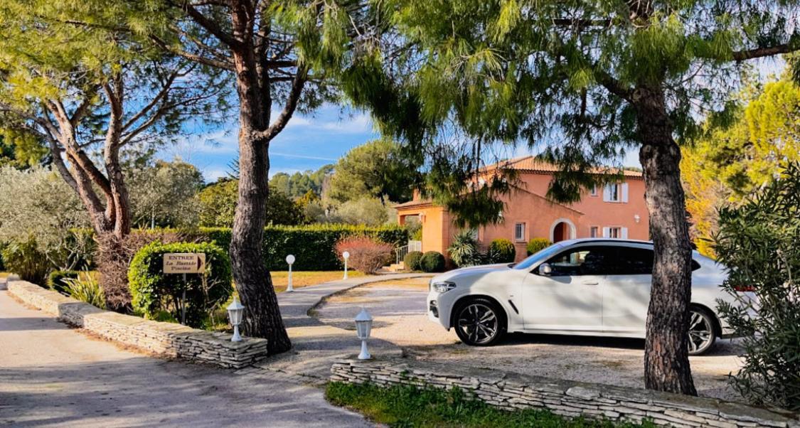 Logis Hotel & Restaurant L'Etape Bouc Bel Air - Gardanne 외부 사진