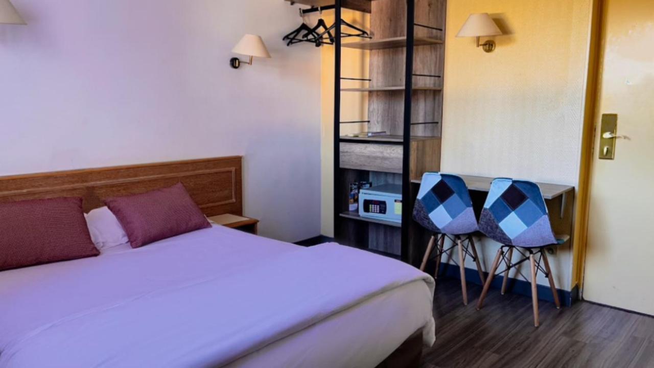 Logis Hotel & Restaurant L'Etape Bouc Bel Air - Gardanne 외부 사진