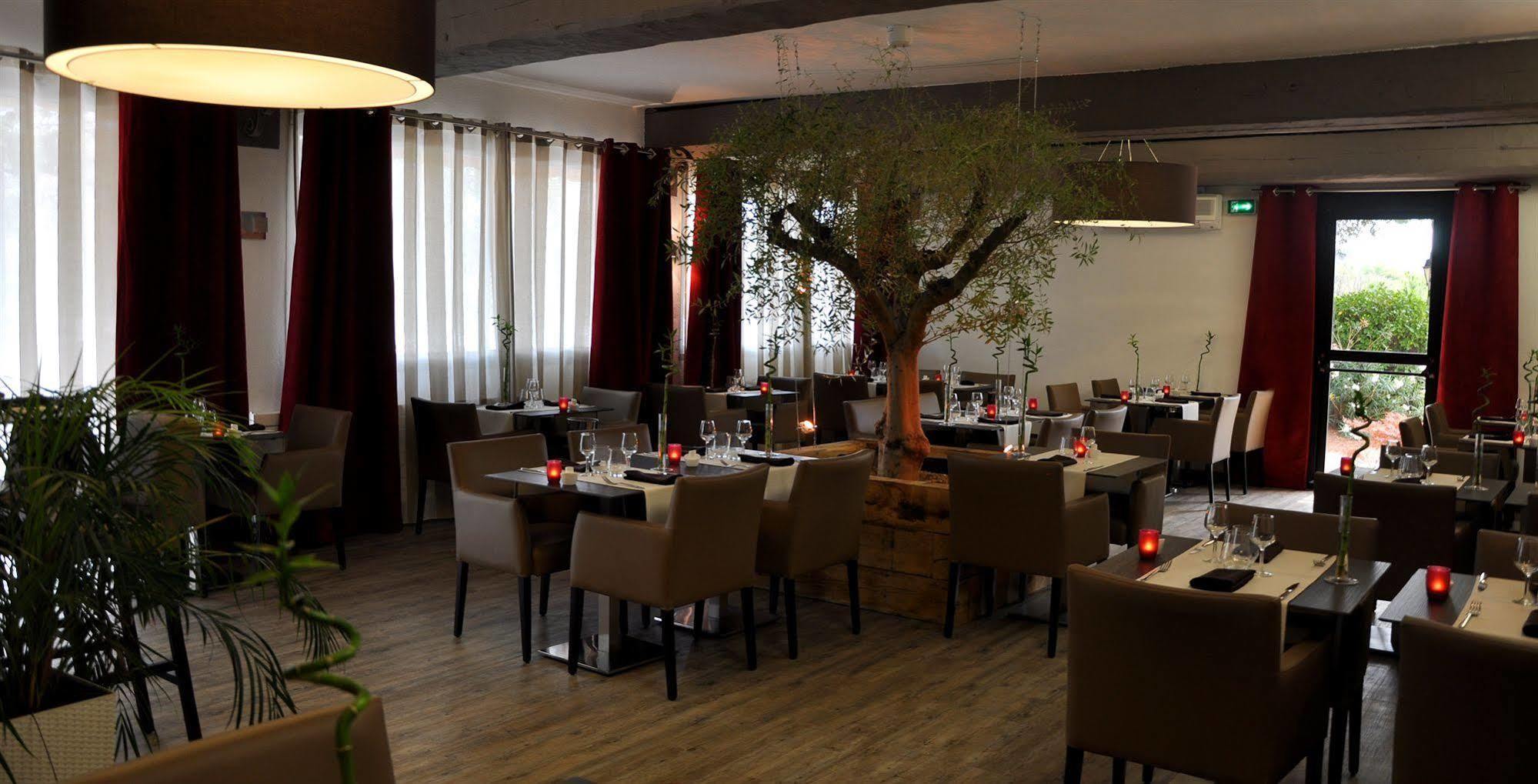Logis Hotel & Restaurant L'Etape Bouc Bel Air - Gardanne 외부 사진