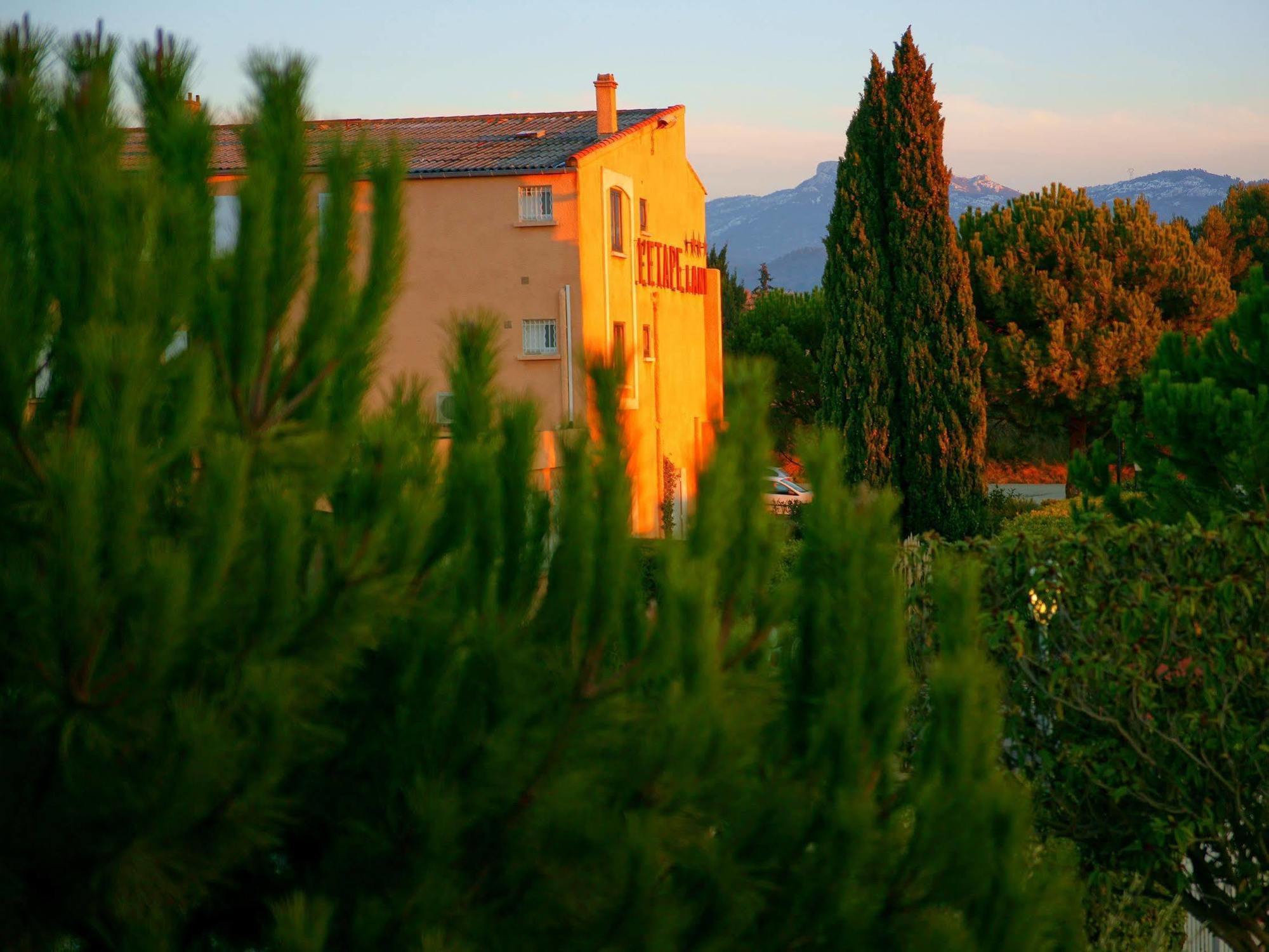 Logis Hotel & Restaurant L'Etape Bouc Bel Air - Gardanne 외부 사진