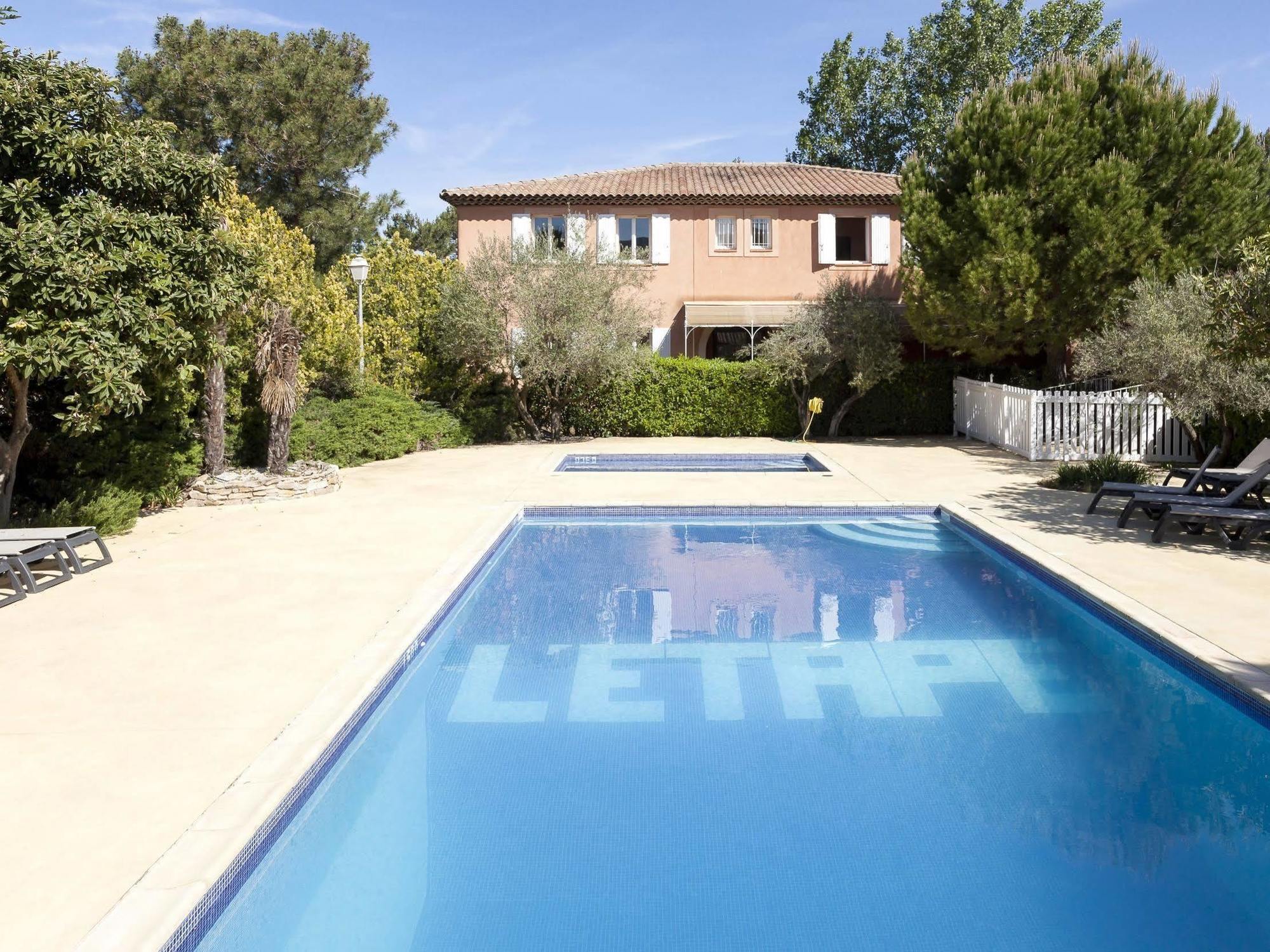 Logis Hotel & Restaurant L'Etape Bouc Bel Air - Gardanne 외부 사진