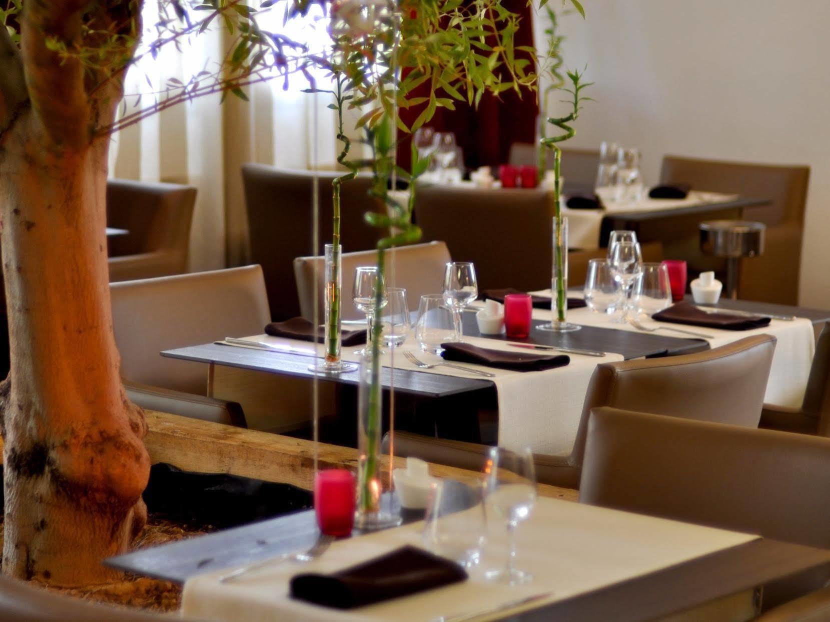 Logis Hotel & Restaurant L'Etape Bouc Bel Air - Gardanne 외부 사진